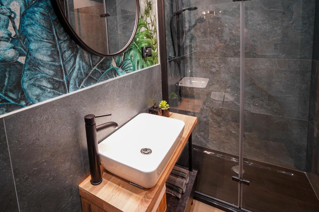 Apartament Z Jacuzzi W Centrum Sanoka מראה חיצוני תמונה